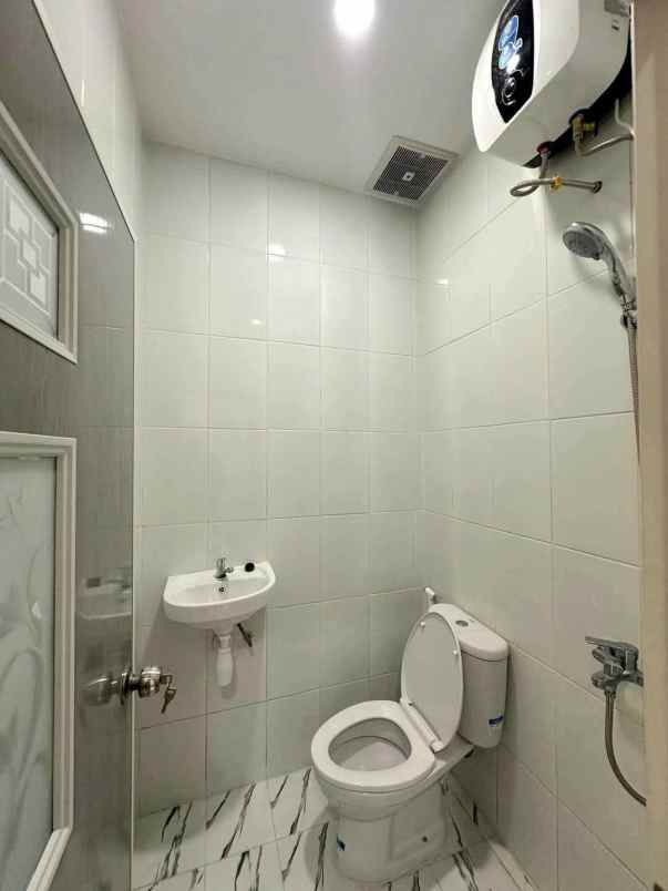 rumah kost exclusive lokasi sigura gura kota malang