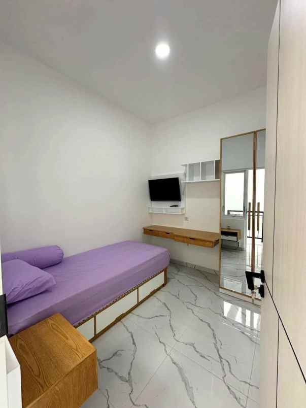 rumah kost exclusive lokasi sigura gura kota malang