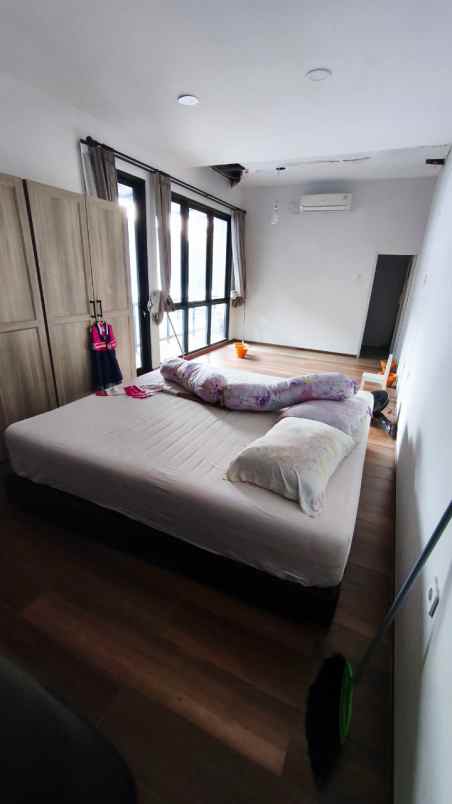 rumah lebak arum strategis row jalan 5m