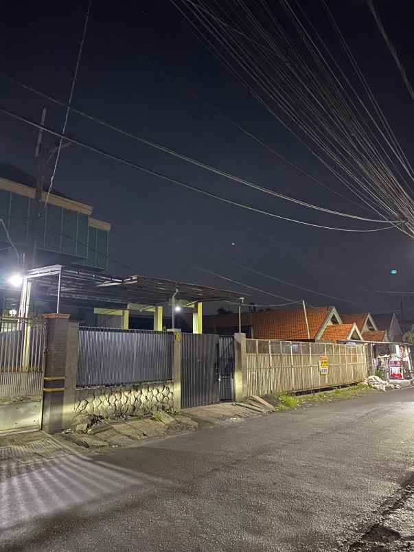 rumah luas 650m lakarsantri cocok untuk hunian mewah