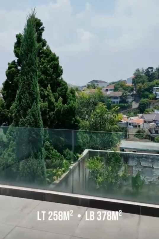 rumah lux bandung utara dekat setibudi dan upi