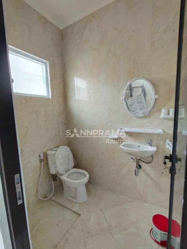 rumah minimalis 2 lantai di sentul bogor