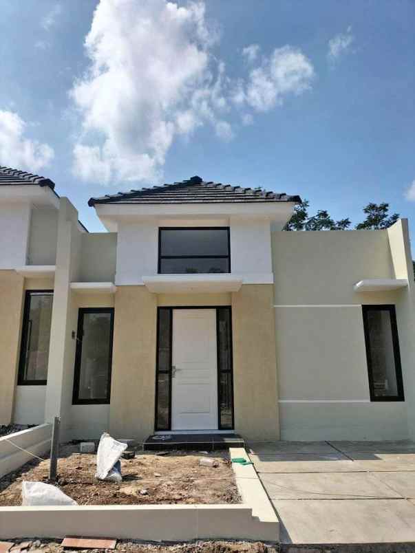 rumah minimalis 275 jutaan di kota malang