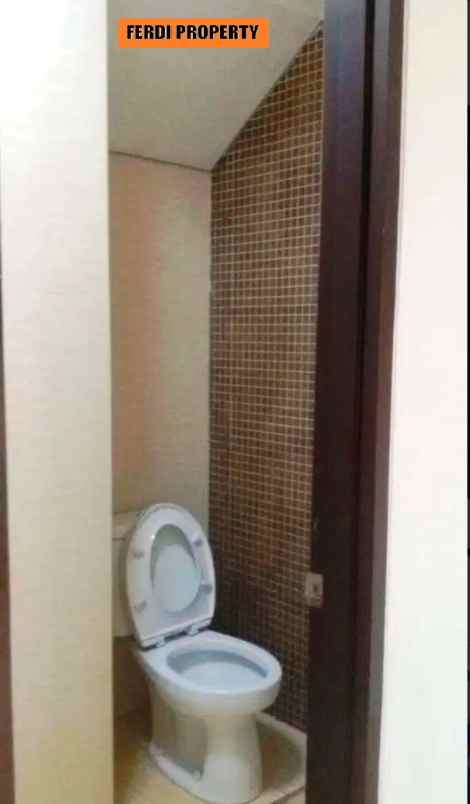 rumah minimalis 2lantai raffles hills cibubur