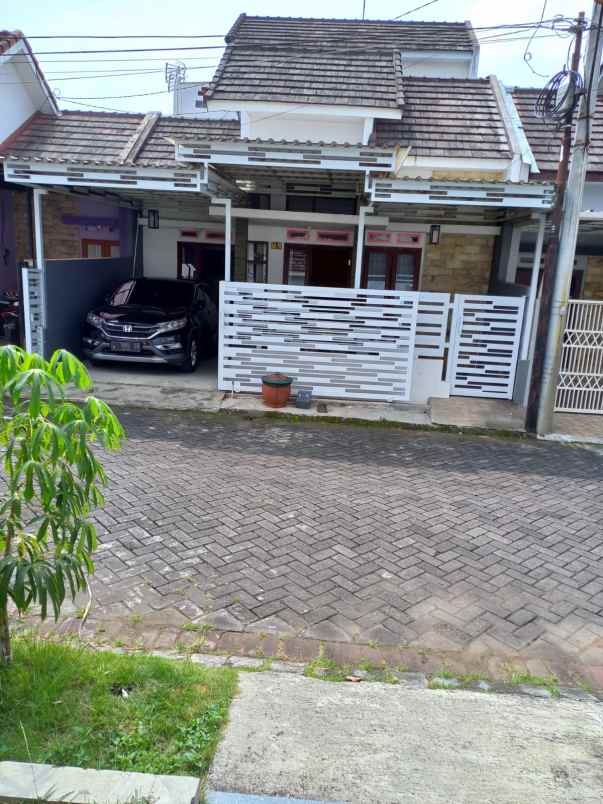 rumah minimalis promo awal tahun 650 jutaan di sulfat