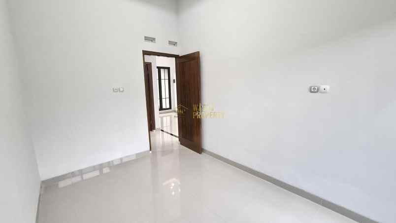 rumah minimalis siap huni 8 menit ke kampus uii jogja