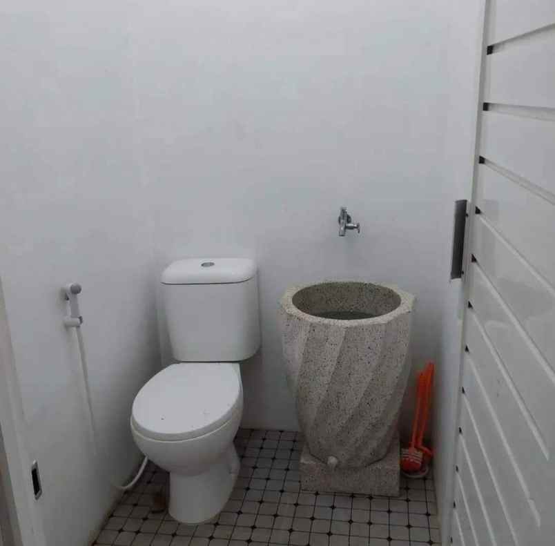 rumah modern lokasi perumahan kedungrejo pakis malang