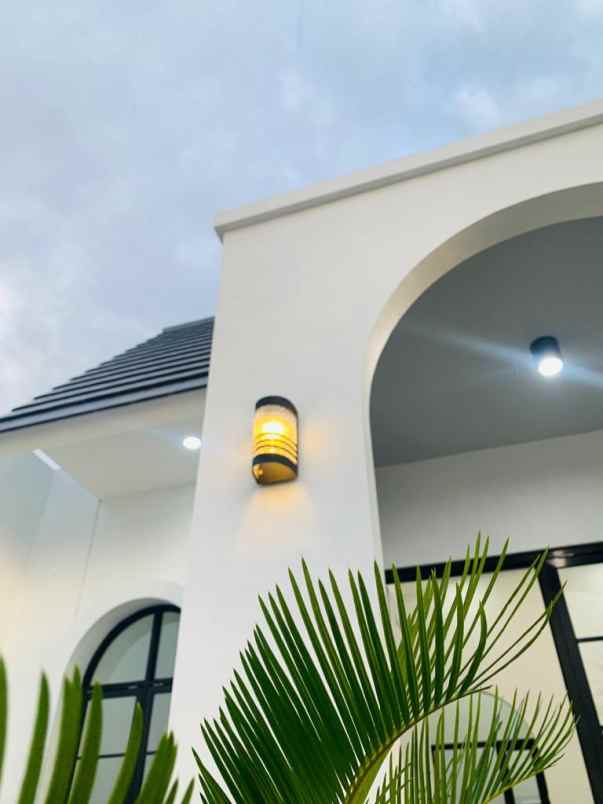 rumah mojosari murah 300 jutaan konsep mediterania