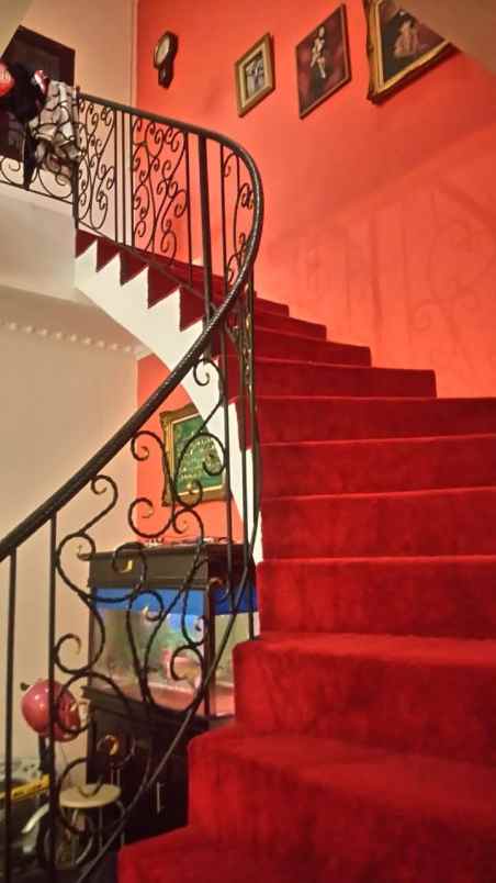 rumah murah 1 5 lantai di pondok bambu jakarta timur