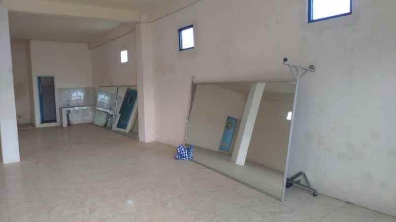 rumah murah 3 lantai di betro sedati sidoarjo