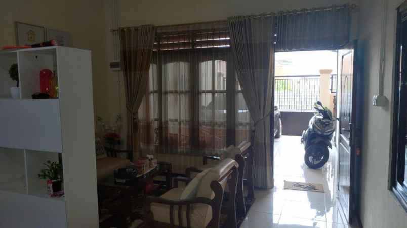 rumah murah 3 lantai di betro sedati sidoarjo