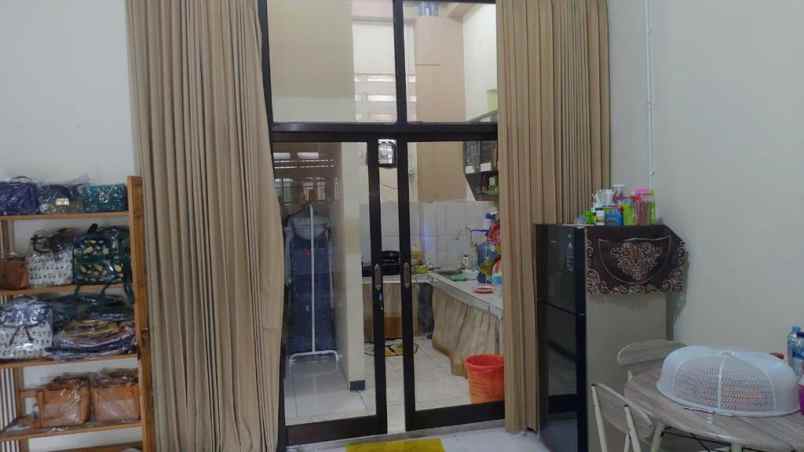 rumah murah 3 lantai di betro sedati sidoarjo
