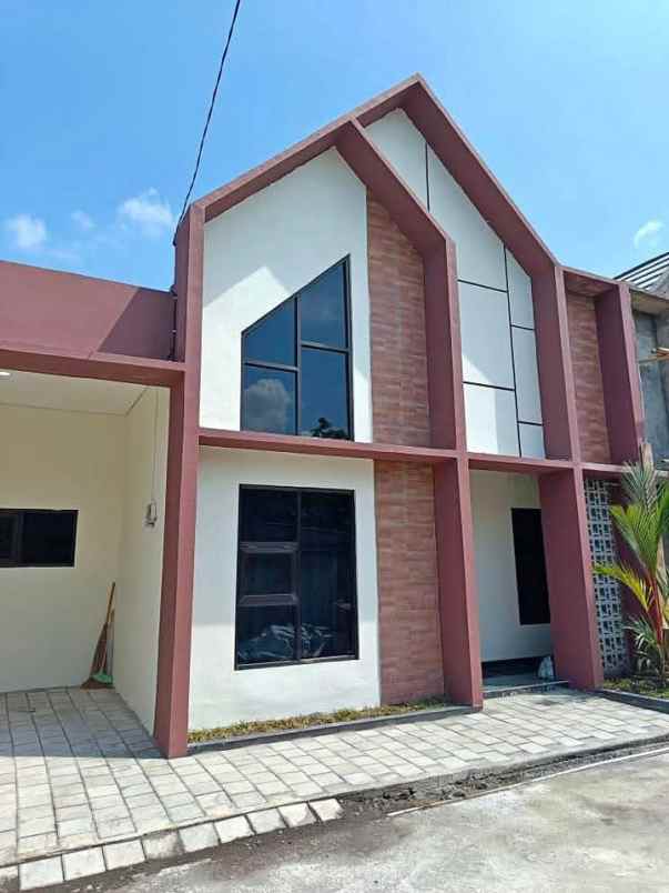 rumah murah 400 jutaan dekat kampus umy