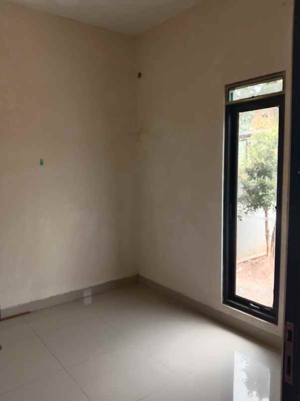 rumah murah lokasi strategis dekat sadang dan cikopo