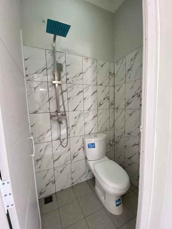 rumah nyaman di cigugur ciwaruga bandung