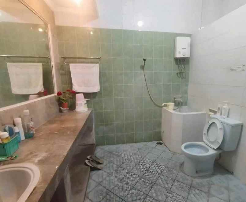 rumah nyaman gajahmungkur semarang