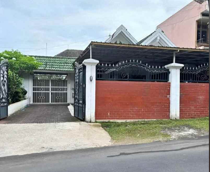 rumah nyaman gajahmungkur semarang