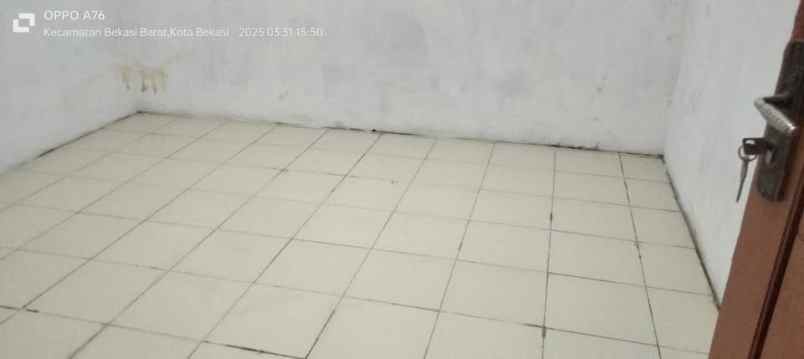 rumah nyaman manis di bintara pondok kopi
