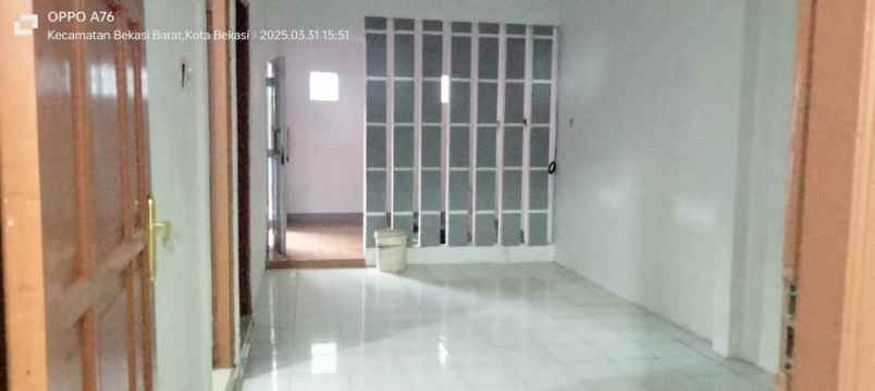 rumah nyaman manis di bintara pondok kopi