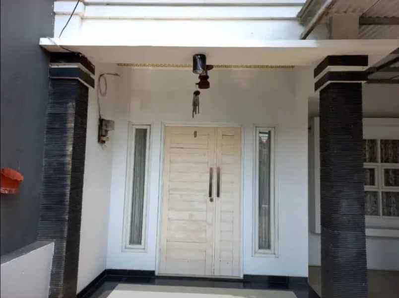 rumah nyaman manis di bintara pondok kopi