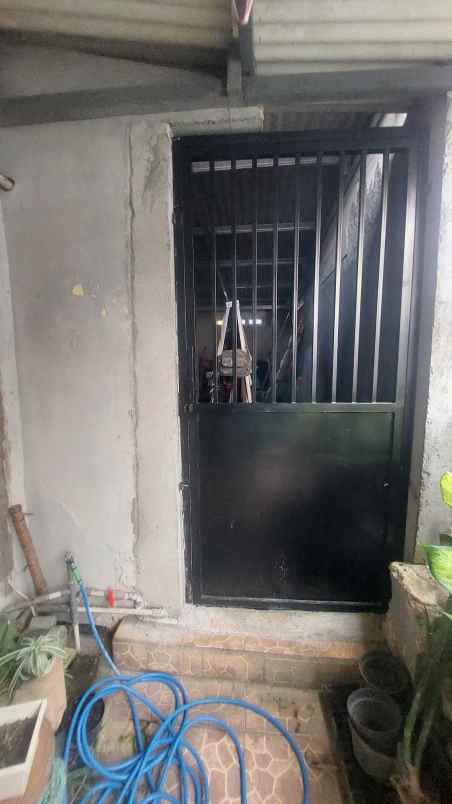 rumah perumnas banyumanik semarang