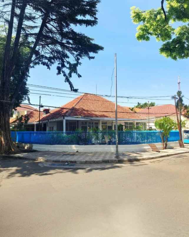 rumah pusat kota jaksa agung suprapto