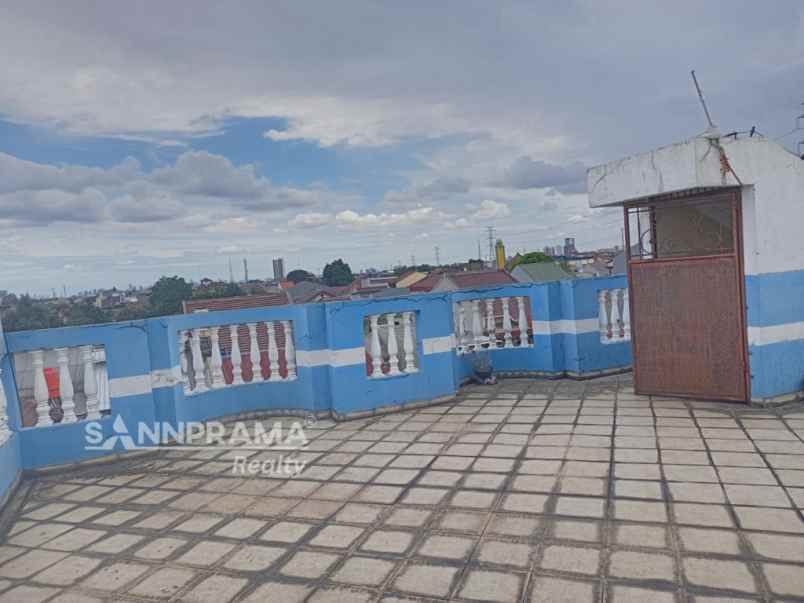 rumah ruko 4 lantai beji depok rilin