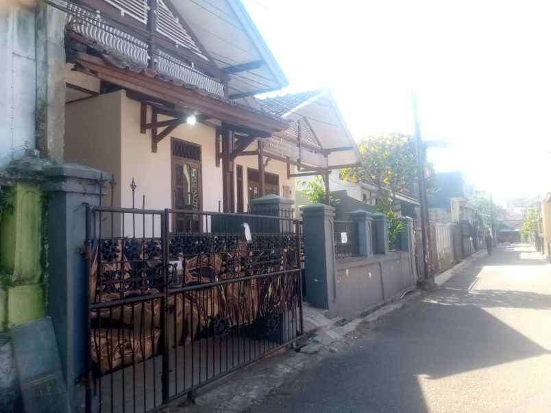 rumah satu lantai di ujungberung bandung