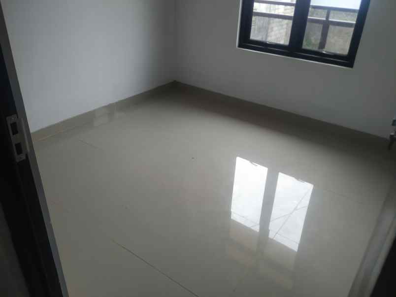 rumah scandinavian ceger cipayung jakarta timur