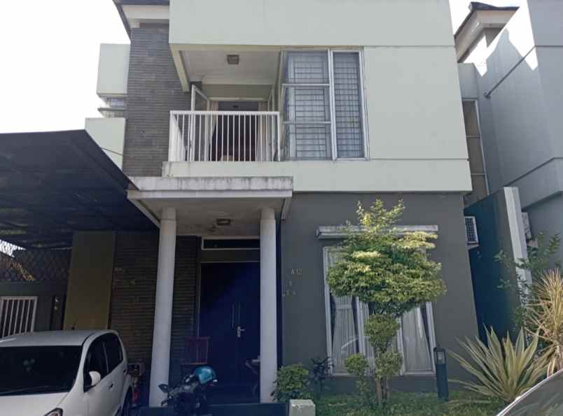 rumah second 2 pantai terawat di harjamukti depok