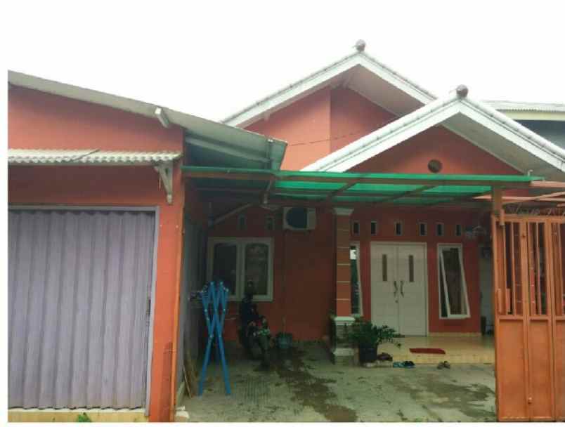 rumah second strategis di kukusan depok