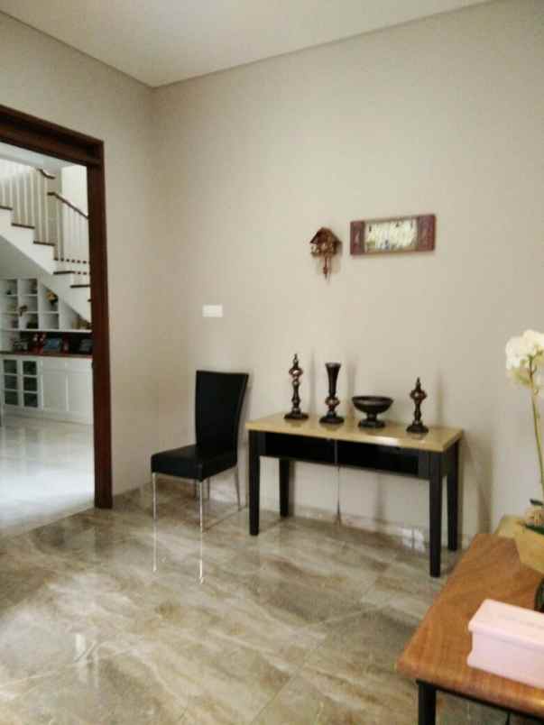 rumah setrasari setramurni