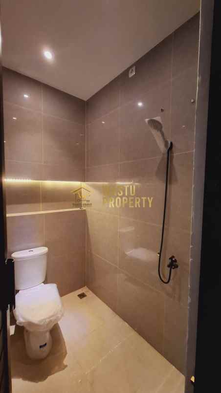 rumah siap huni hanya 7 menit ke kampus uii jogja