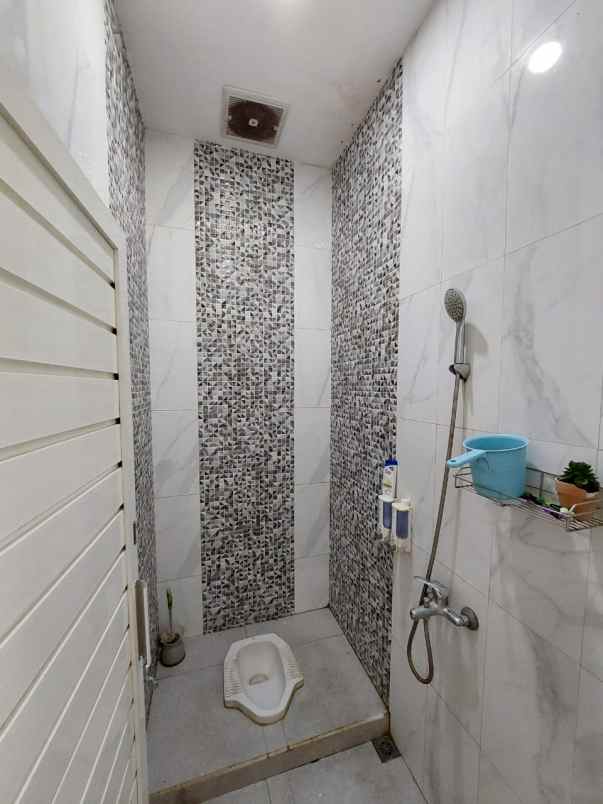 rumah siap huni lokasi di pandanwangi malang