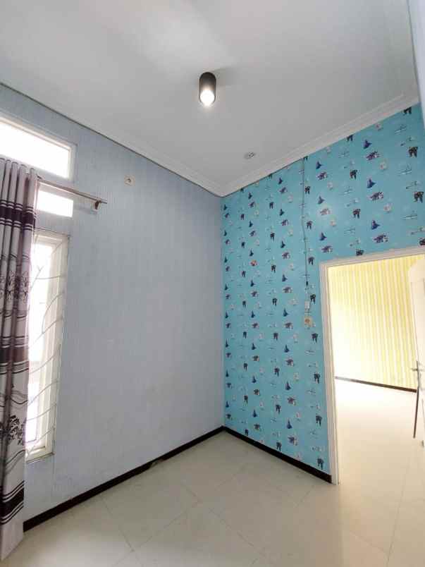 rumah siap huni lokasi di pandanwangi malang