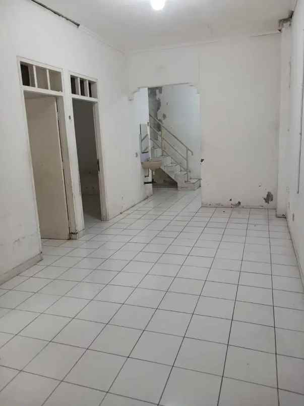 rumah strategis di nusa loka bsd jual atau sewa