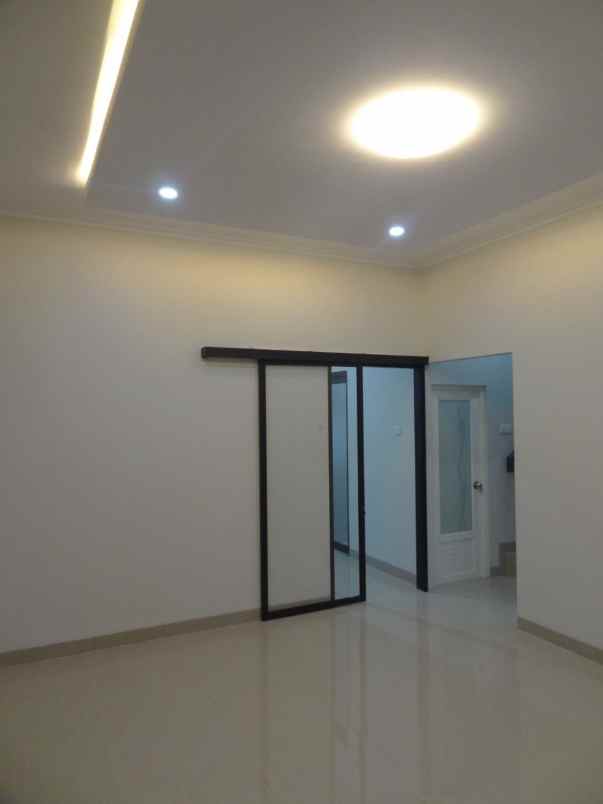 rumah syariah scandinavian di rawalumbu bekasi