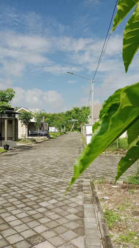 rumah syariah terlaris nyaman dan asri ponorogo