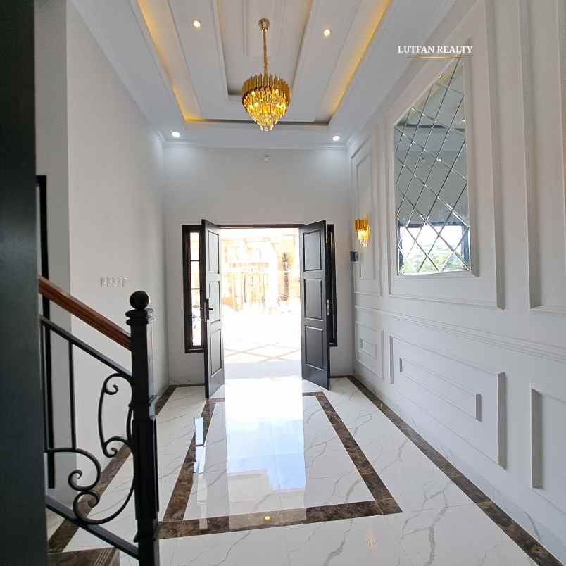 rumah tanjung barat dekat dalam cluster