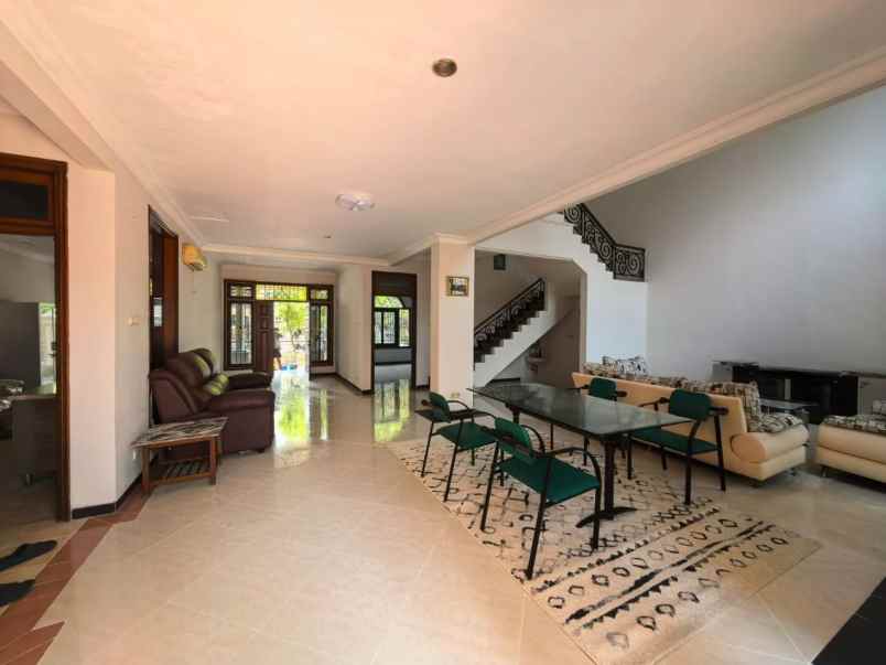 rumah villa bukit mas cluster monaco siap huni