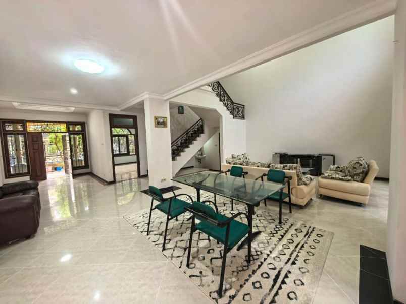 rumah villa bukit mas cluster monaco siap huni