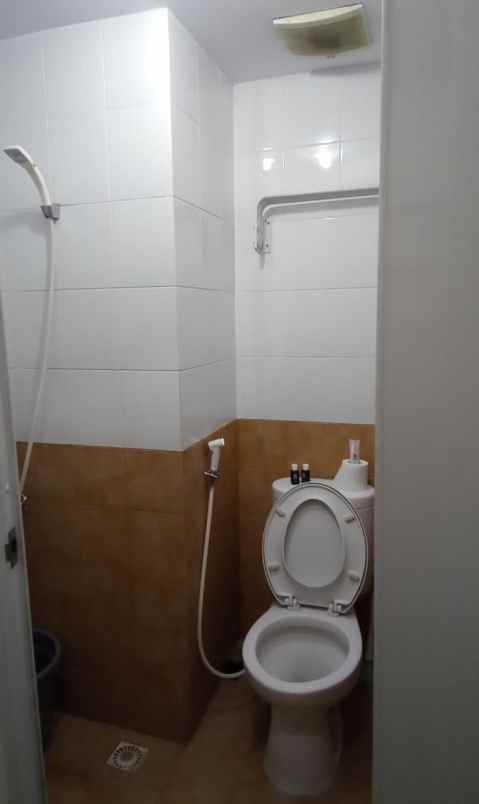 sewa apartement green pramuka city