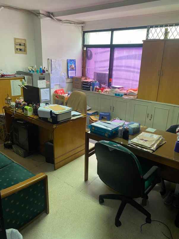 sewa ruko di cikini menteng jakarta pusat