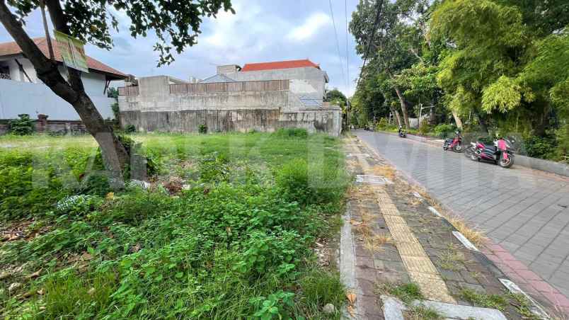 tanah jalan puputan renon pusat kota denpasar