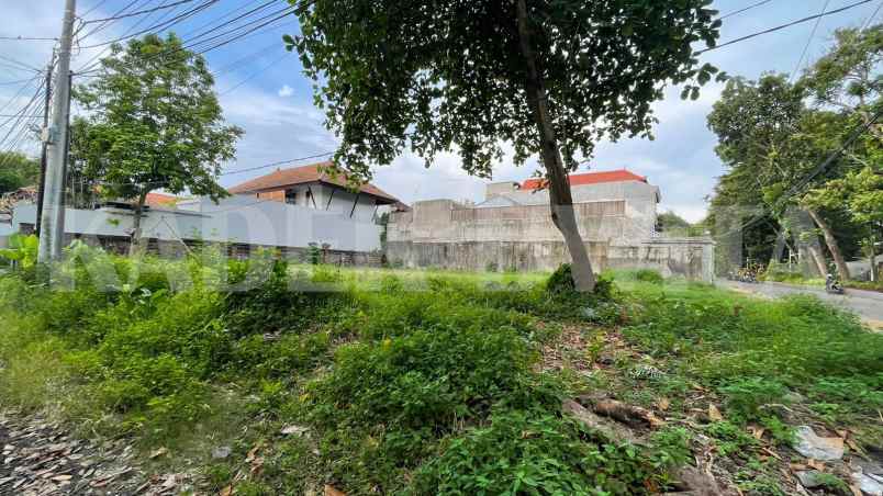 tanah jalan puputan renon pusat kota denpasar