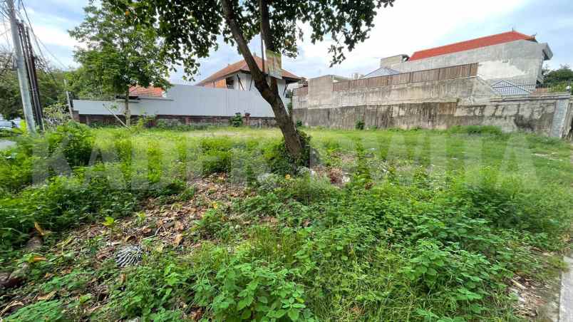 tanah jalan puputan renon pusat kota denpasar