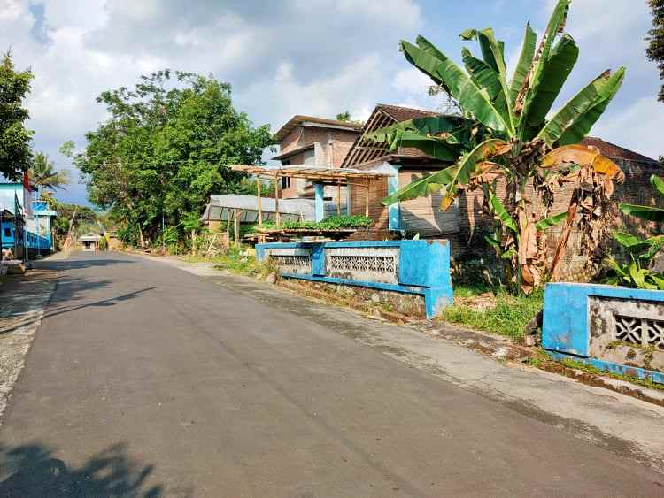 tanah karangpandan karanganyar