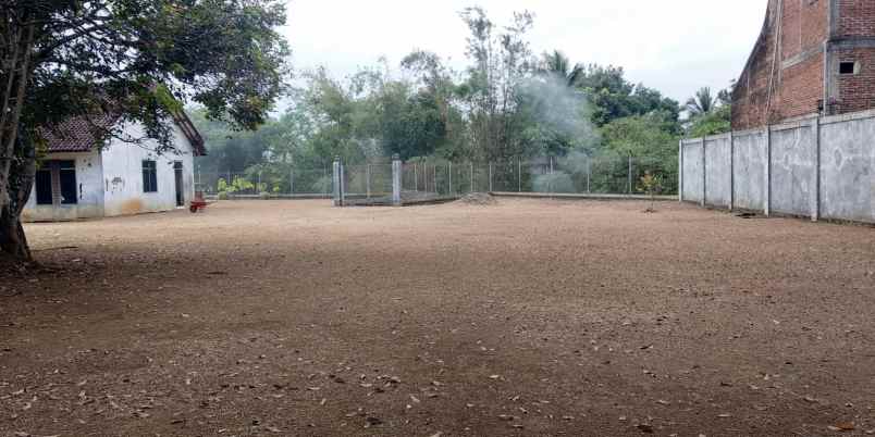 tanah mainroad lebarmuka 40meter di ciamis
