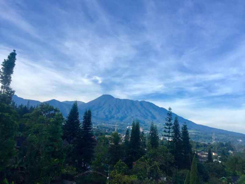 villa batulayang cisarua bogor