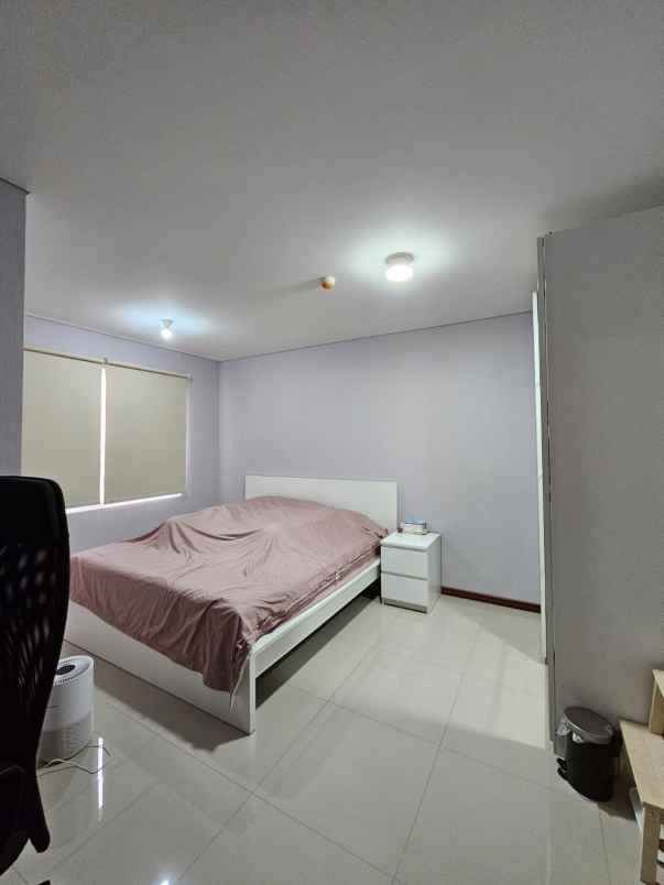 apartemen metro garden 62 5 m lantai 6 view pool